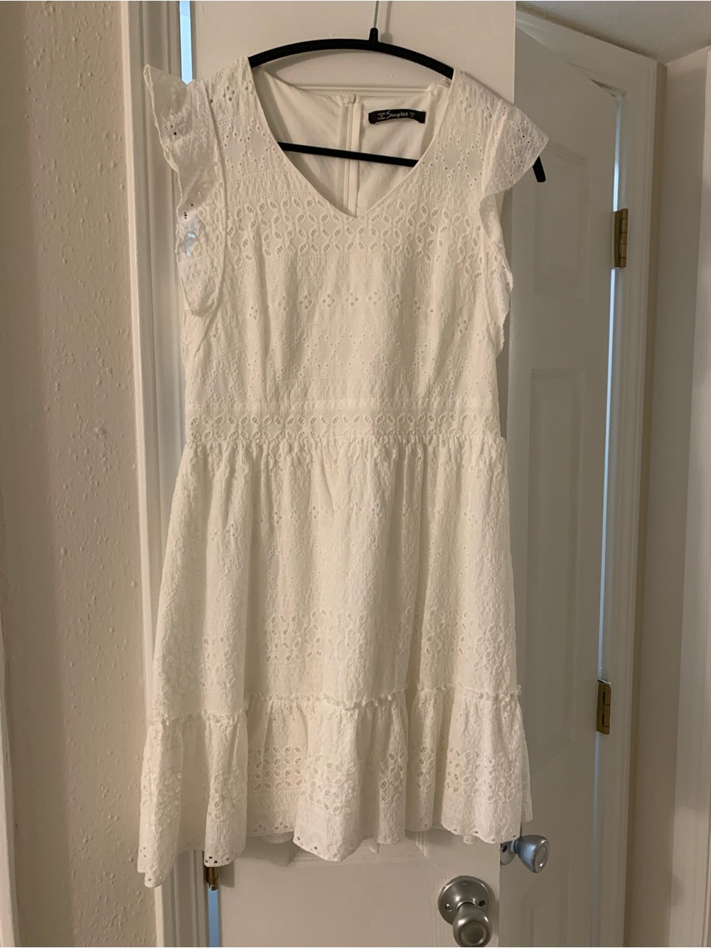 Eyelet Flutter Sleeve White Mini Dress Size L